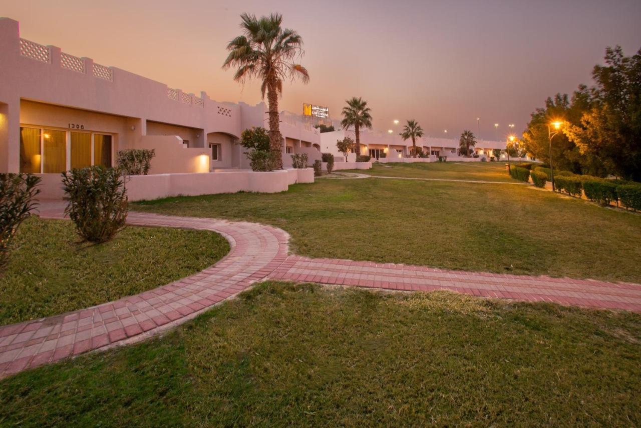 คอปทอร์น อัล จาห์รา โฮเต็ล แอนด์ รีสอร์ต Hotel Kuwait City ภายนอก รูปภาพ