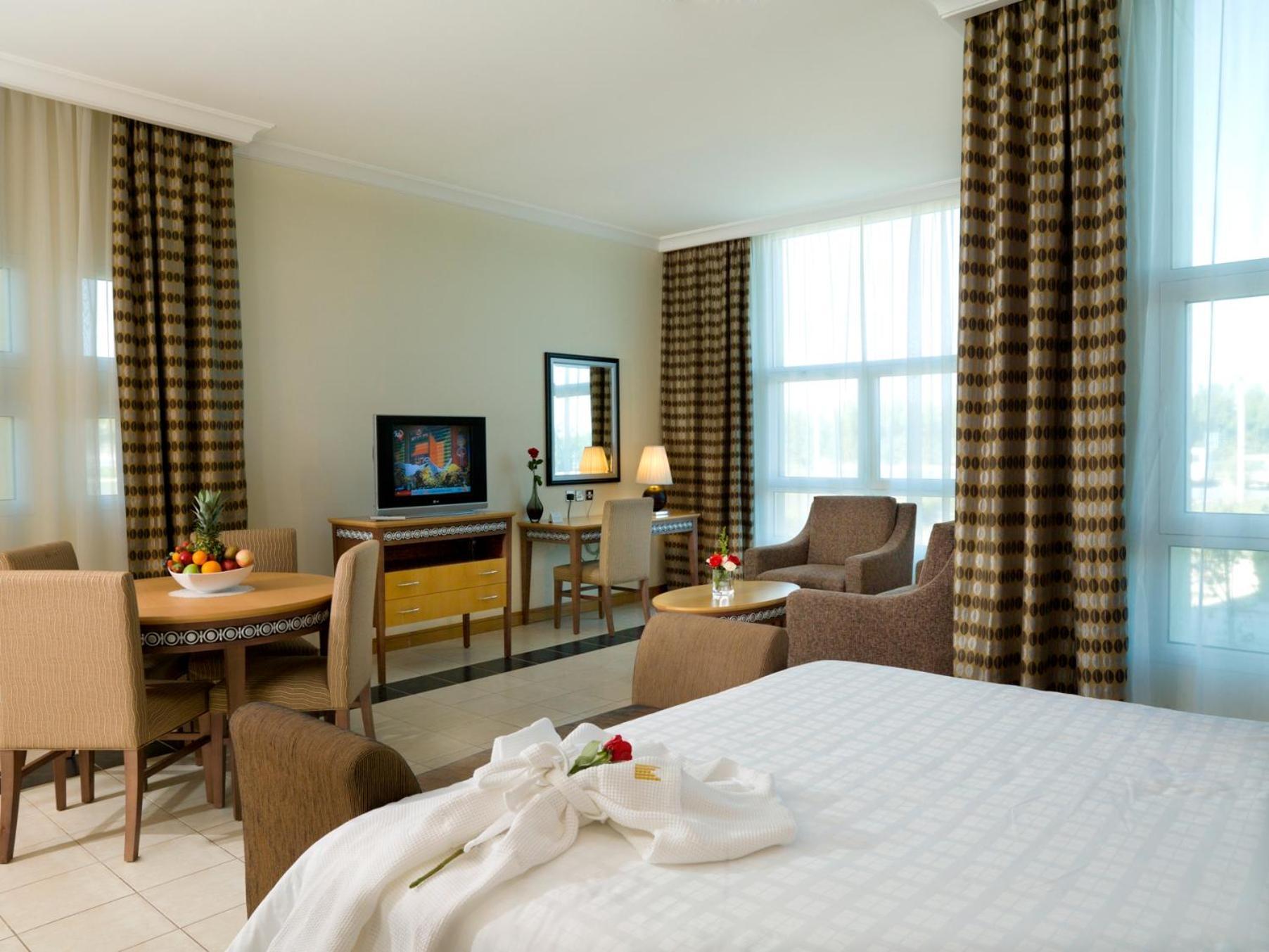 คอปทอร์น อัล จาห์รา โฮเต็ล แอนด์ รีสอร์ต Hotel Kuwait City ภายนอก รูปภาพ