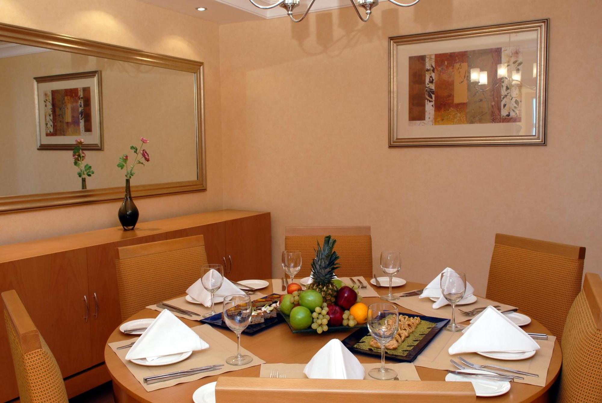 คอปทอร์น อัล จาห์รา โฮเต็ล แอนด์ รีสอร์ต Hotel Kuwait City ภายนอก รูปภาพ