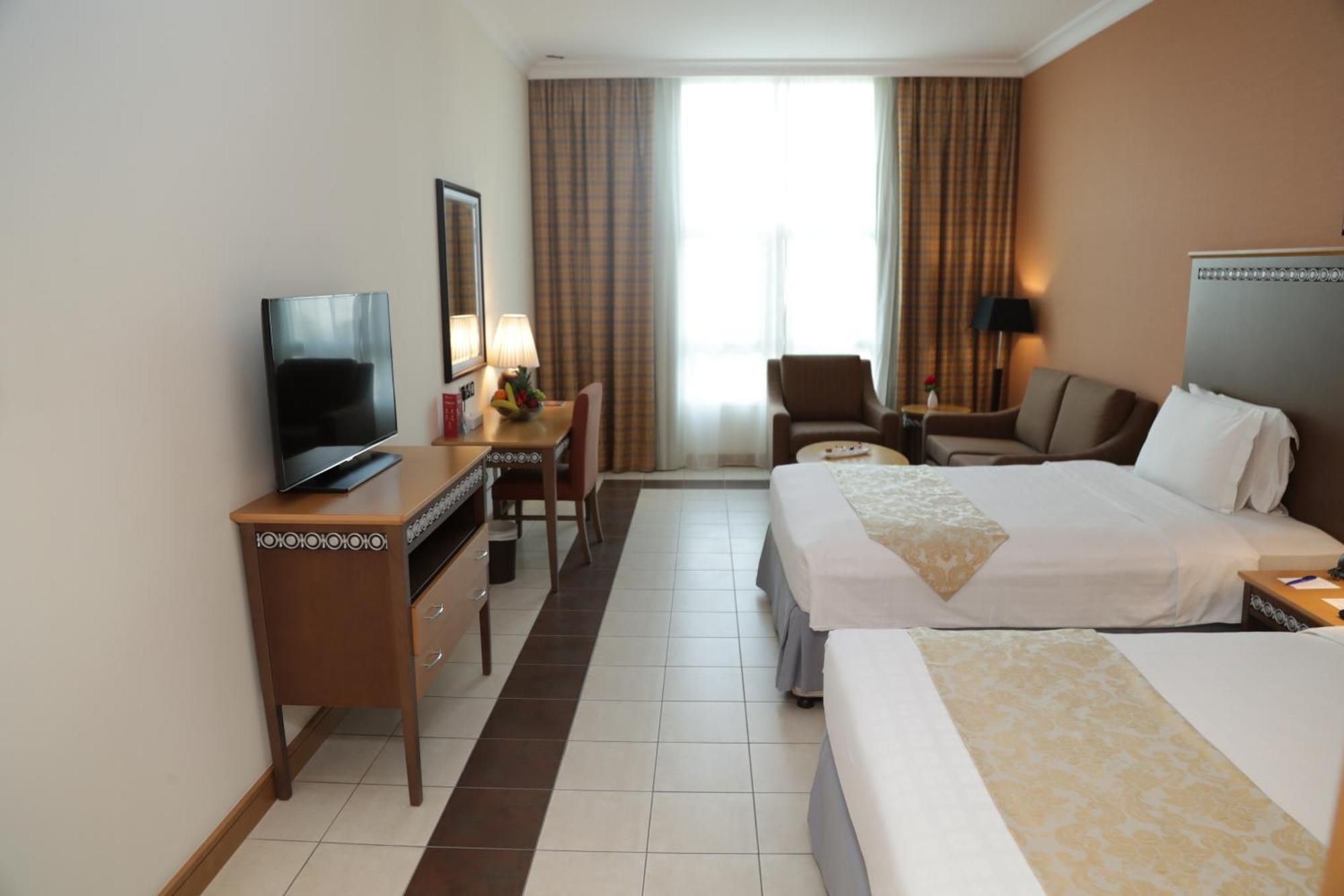 คอปทอร์น อัล จาห์รา โฮเต็ล แอนด์ รีสอร์ต Hotel Kuwait City ภายนอก รูปภาพ