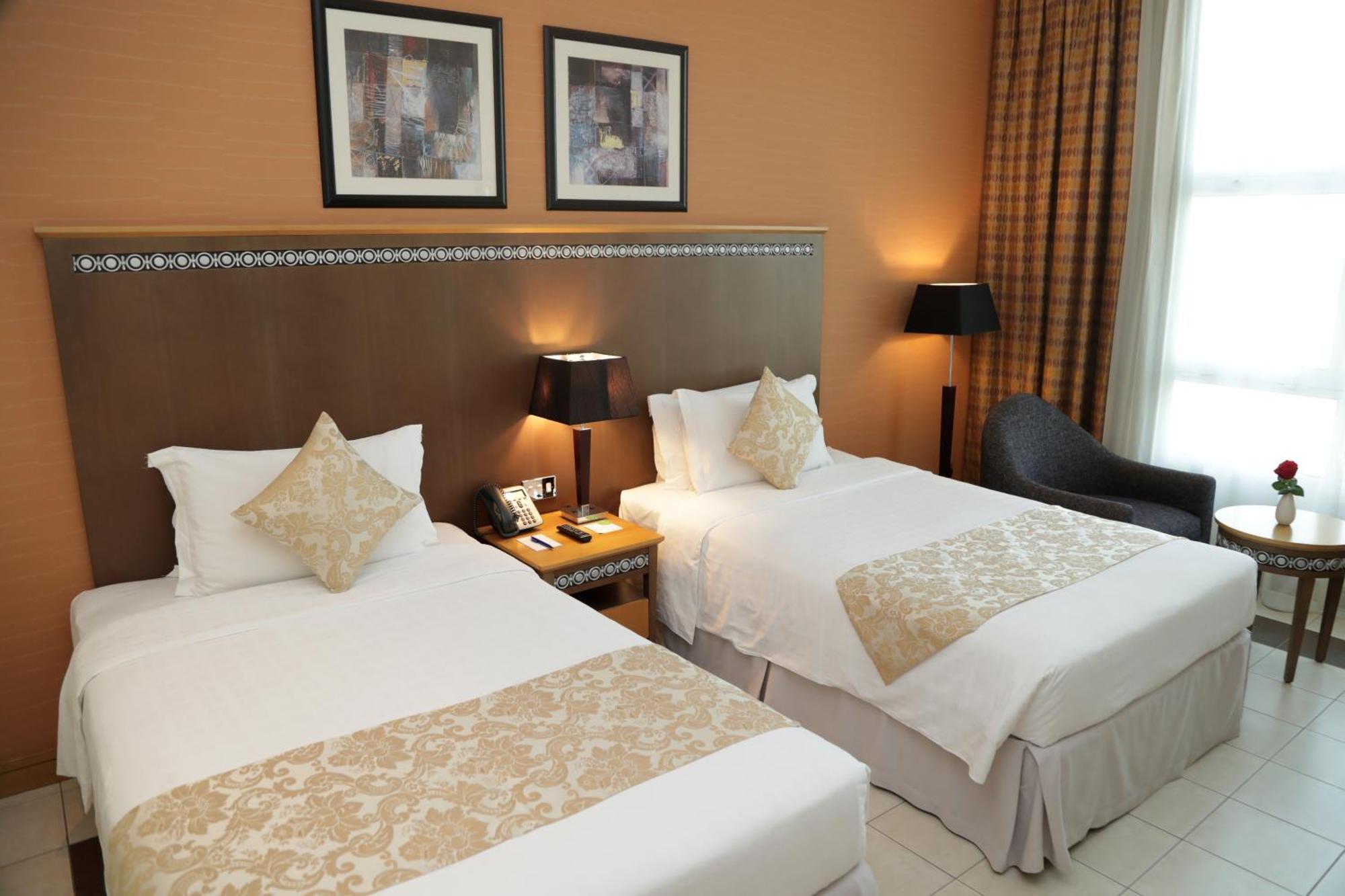 คอปทอร์น อัล จาห์รา โฮเต็ล แอนด์ รีสอร์ต Hotel Kuwait City ภายนอก รูปภาพ