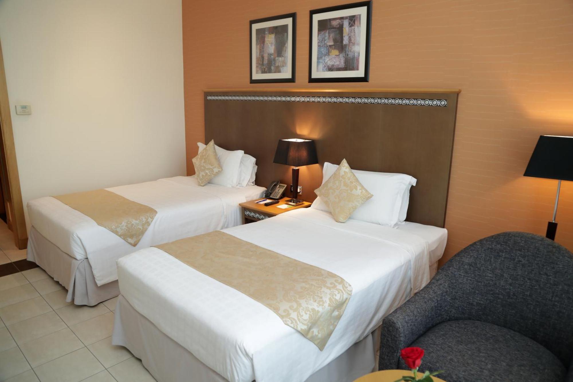 คอปทอร์น อัล จาห์รา โฮเต็ล แอนด์ รีสอร์ต Hotel Kuwait City ภายนอก รูปภาพ