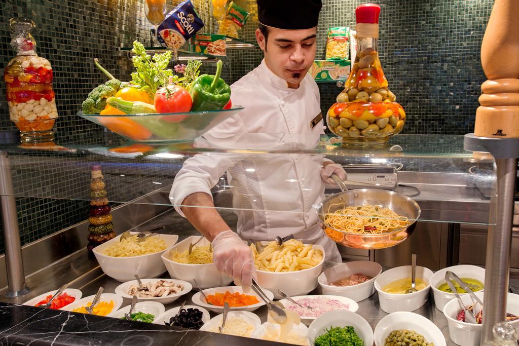 คอปทอร์น อัล จาห์รา โฮเต็ล แอนด์ รีสอร์ต Hotel Kuwait City ภายนอก รูปภาพ