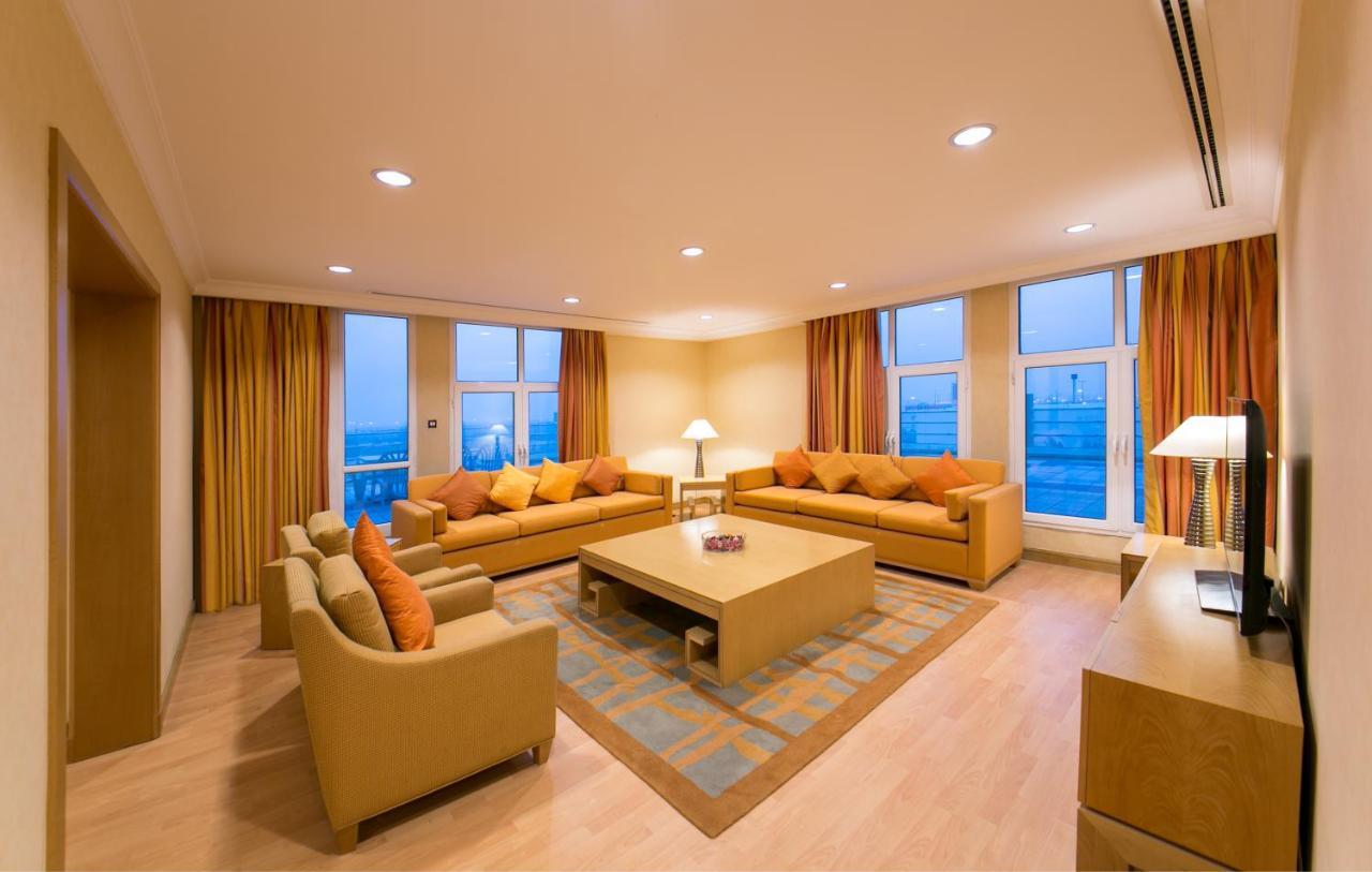 คอปทอร์น อัล จาห์รา โฮเต็ล แอนด์ รีสอร์ต Hotel Kuwait City ภายนอก รูปภาพ