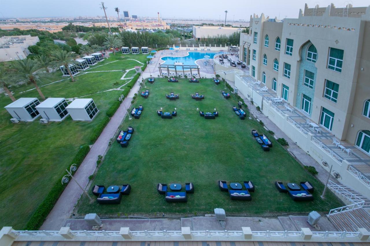 คอปทอร์น อัล จาห์รา โฮเต็ล แอนด์ รีสอร์ต Hotel Kuwait City ภายนอก รูปภาพ